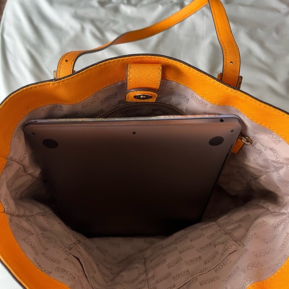 Michael Kors Jet Set travel orange leather laptop tote - Picture 3 of 3